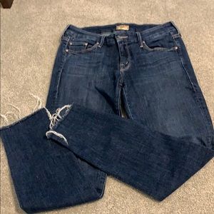 MOTHER - frayed cropped jean